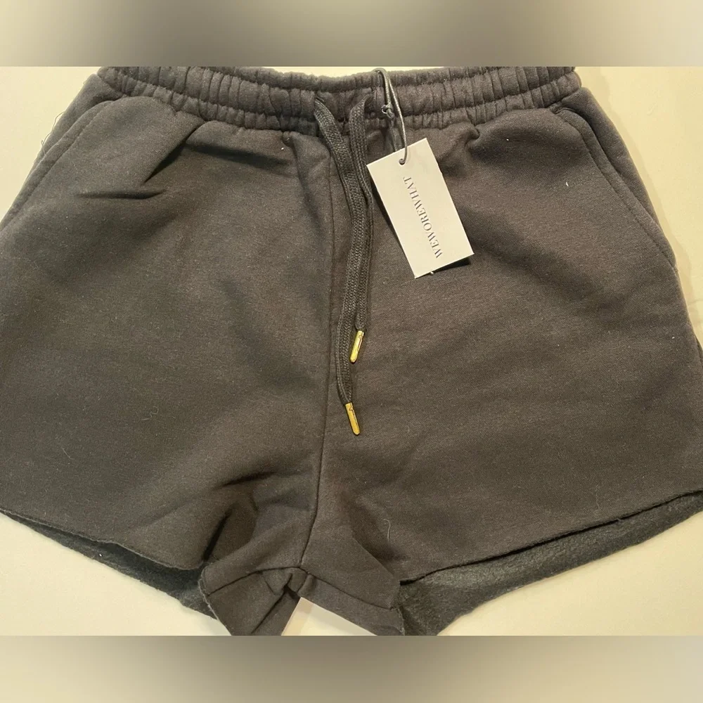 NWT We Wore What Pull on Sweat Shorts in Black - Small - Picture 1 of 4